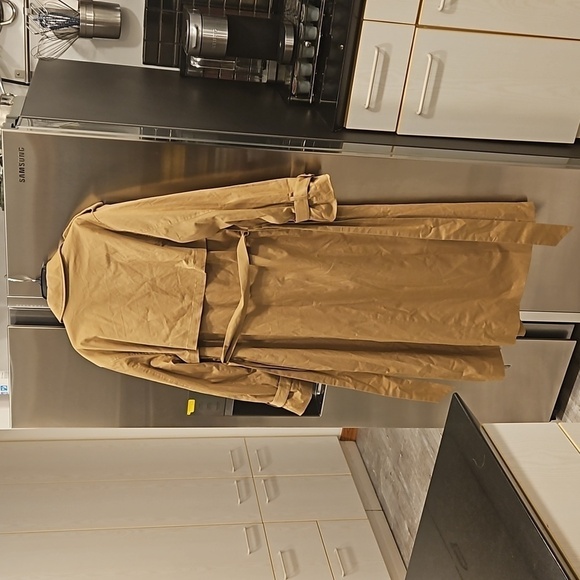 💕FAVORITE DAUGHTER💕 The Charles Double Breasted Trench Coat ~ Sand Medium NWT - Picture 9 of 16